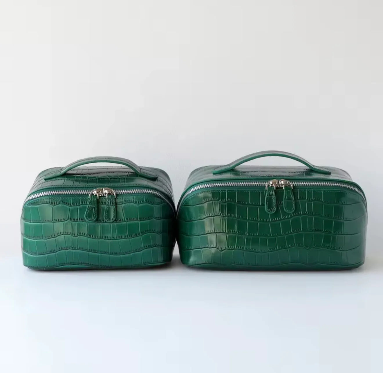 The Alpine Vanity Case