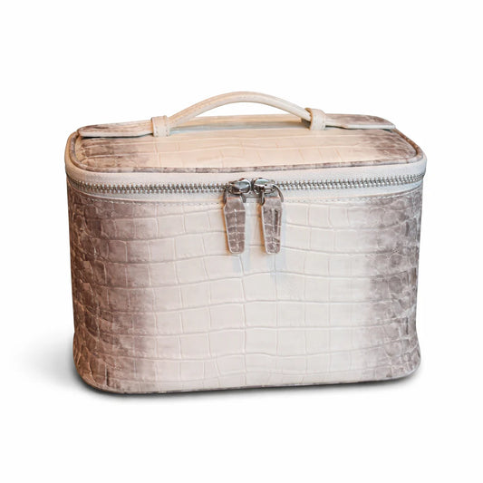 The Everest Vanity Case