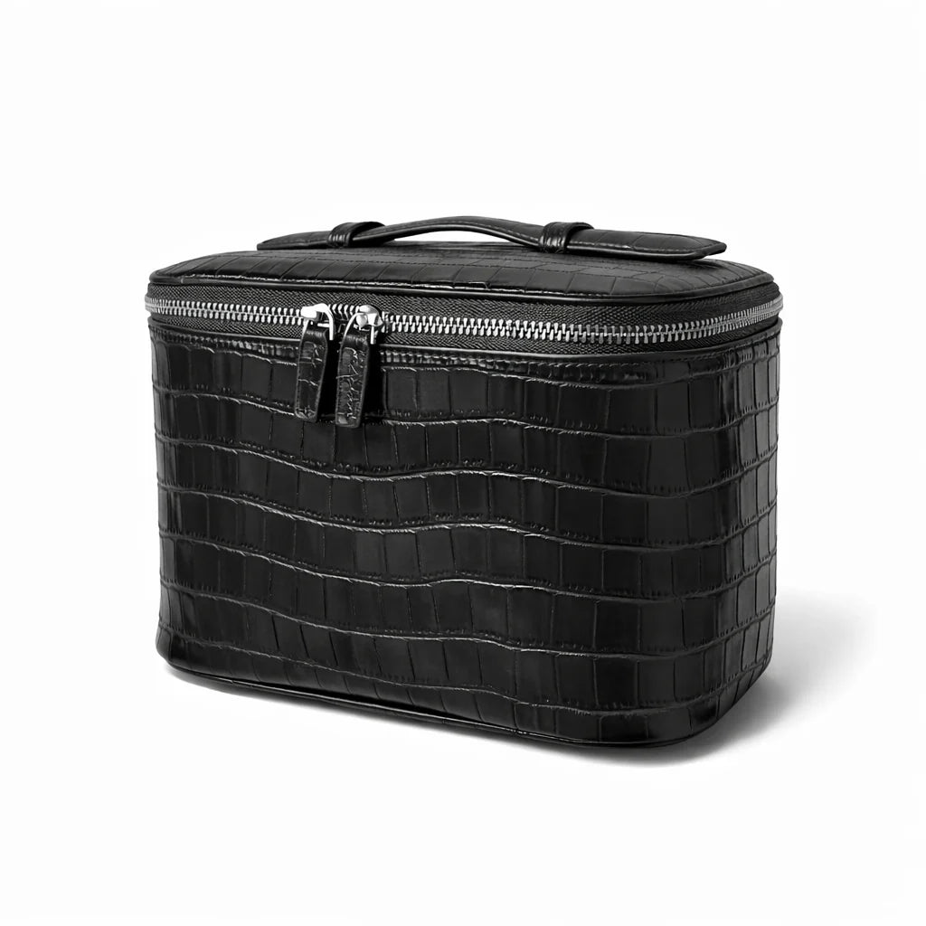 The Everest Vanity Case
