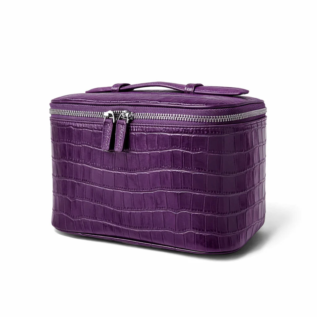 The Everest Vanity Case
